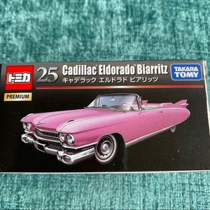 NIB Tomica Premium 25 Cadillac Eldorado Biarritz